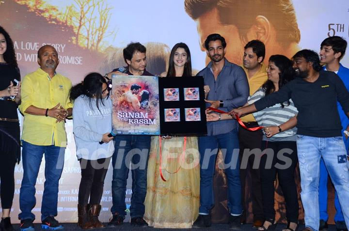 Harshvardhan Rane and Mawra Hocane at Music Launch of 'Sanam Teri Kasam'