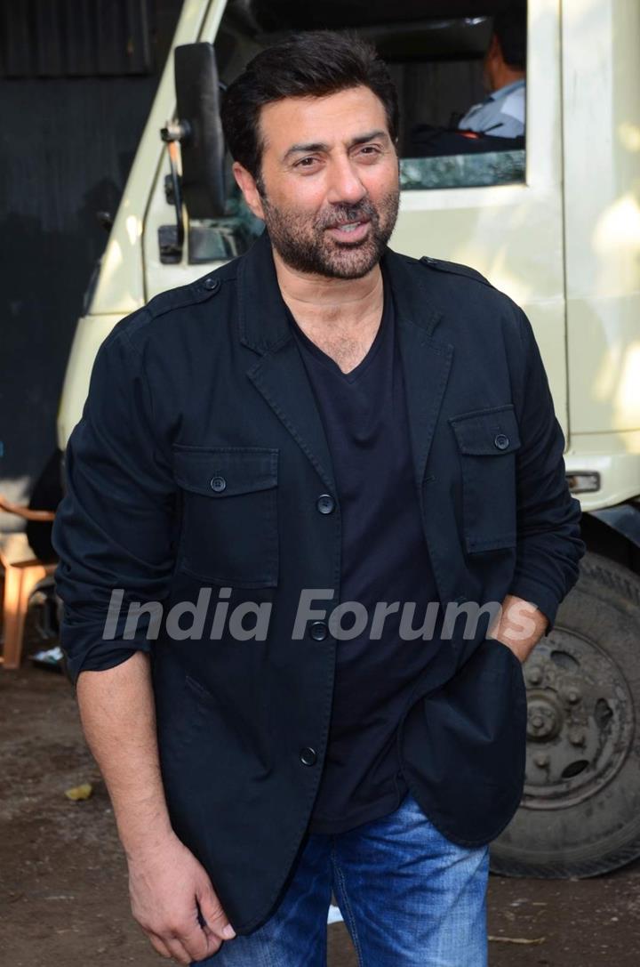 Sunny Deol at the Promotions of Ghayal Once Again on CID