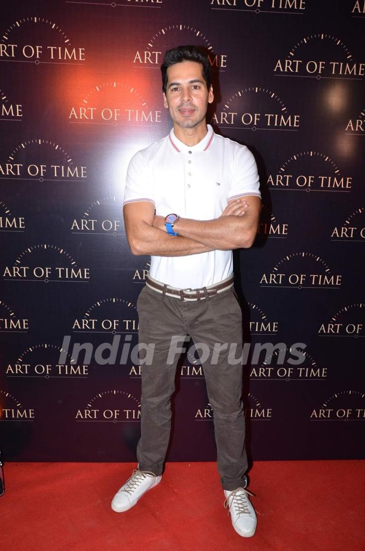 Dino Morea at the Art of Time Store Launch