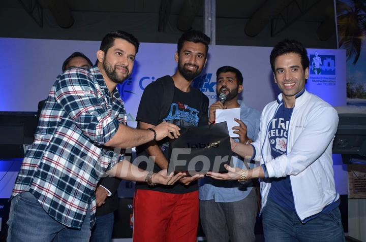 Tusshar Kapoor and Aftab Shivdasani Promotes Kyaa Kool Hai Hum 3 at 'Get Active Expo'