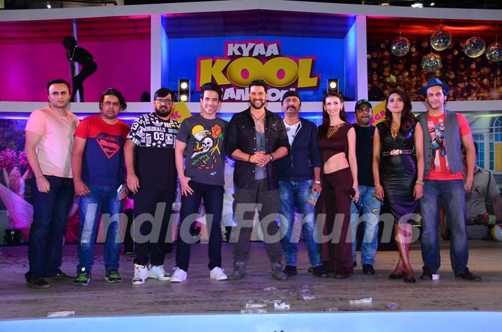 Cast of Kyaa Kool Hai Hum 3 for Promotions