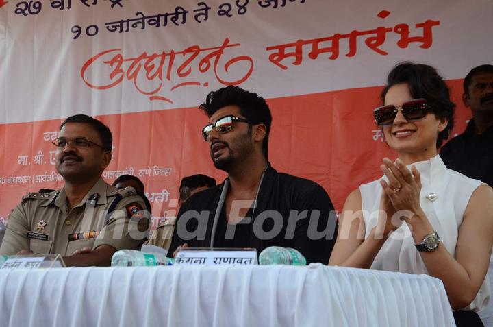 Kangana Ranaut and Arjun Kapoor at Thane R.T.O Event