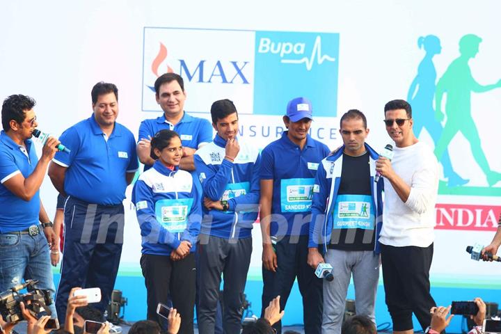 Akshay Kumar Encourages 'Walk for Health'