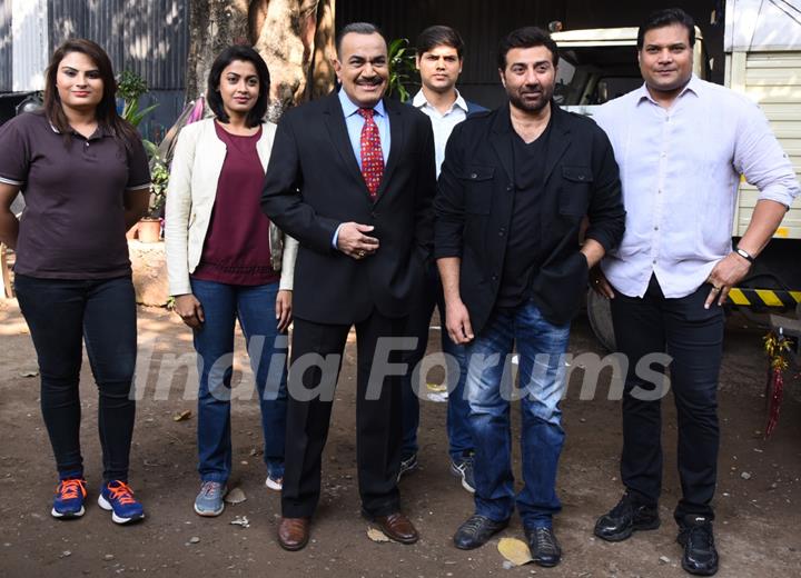 Sunny Deol for Promotions of Ghayal Once Again on CID