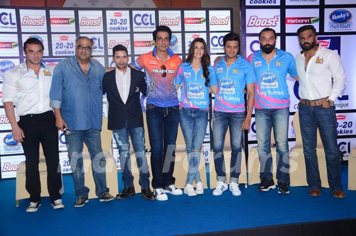 Bollywood Celebs at Launch of Celebrity Cricket League 6