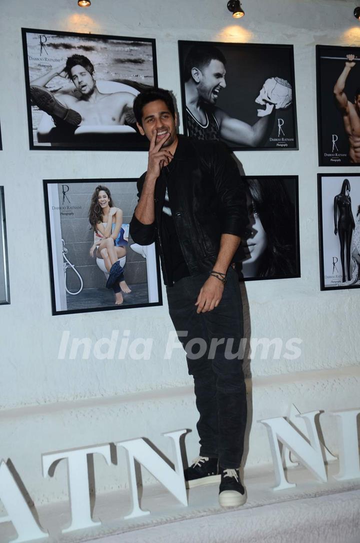 Sidharth Malhotra at Dabboo Ratnani's Calendar Launch