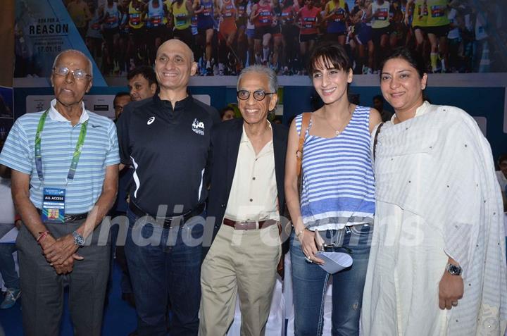Priya Dutt and Farah Khan Ali at Press Meet of Marathon