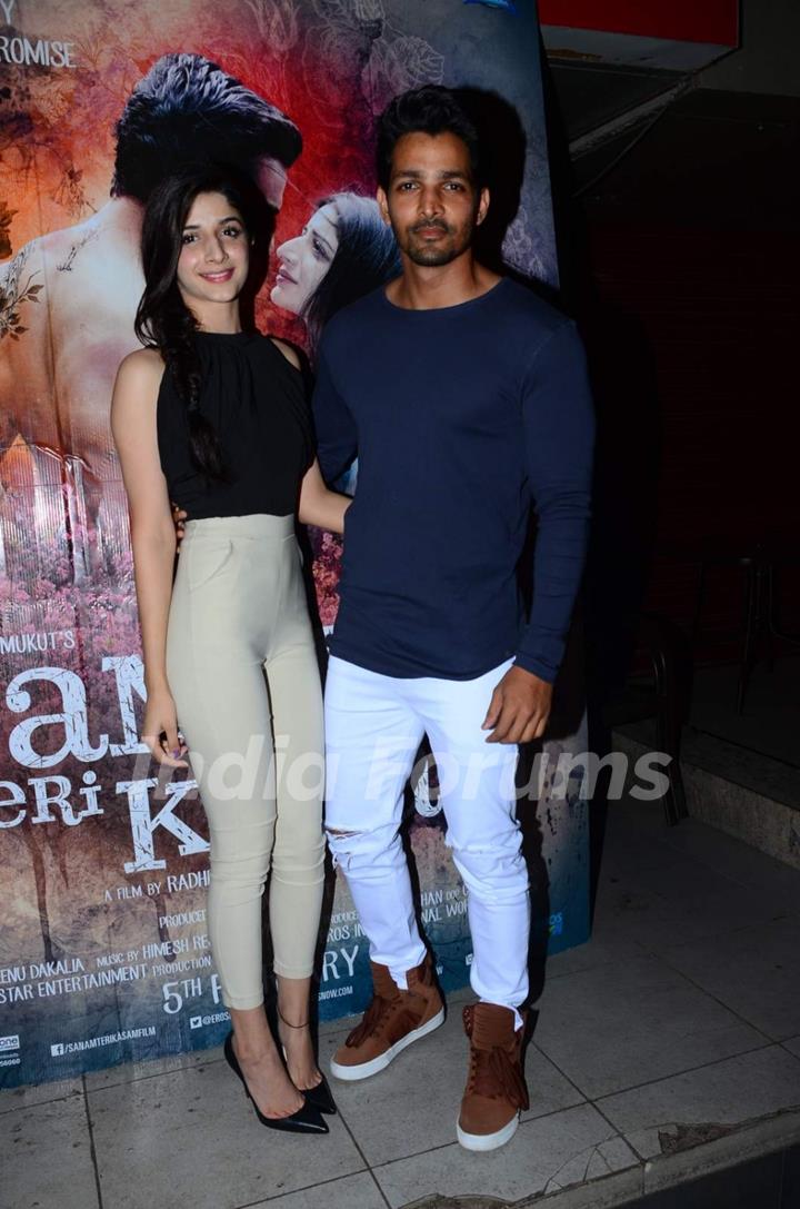 Harshvardhan Rane and Mawra Hocane at Promotions of Sanam Teri Kasam