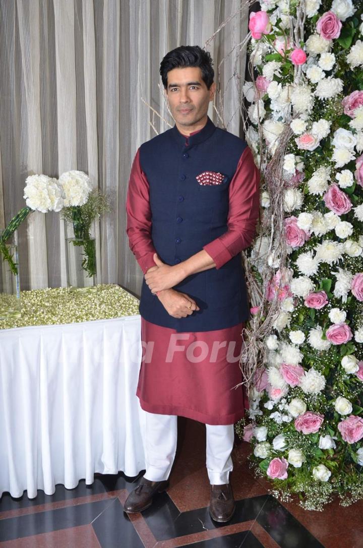 Manish Malhotra poses for the media at the Show for Sahachari Foundation
