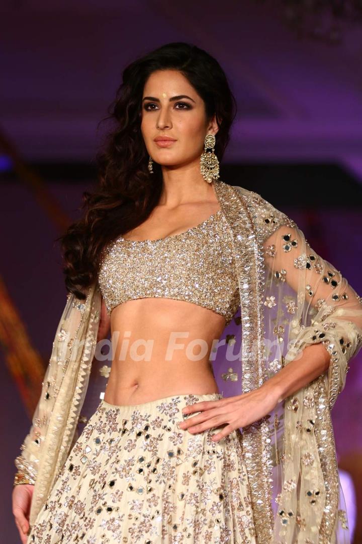 Katrina Kaif dazzles the ramp for Manish Malhotra's Show for Sahachari Foundation