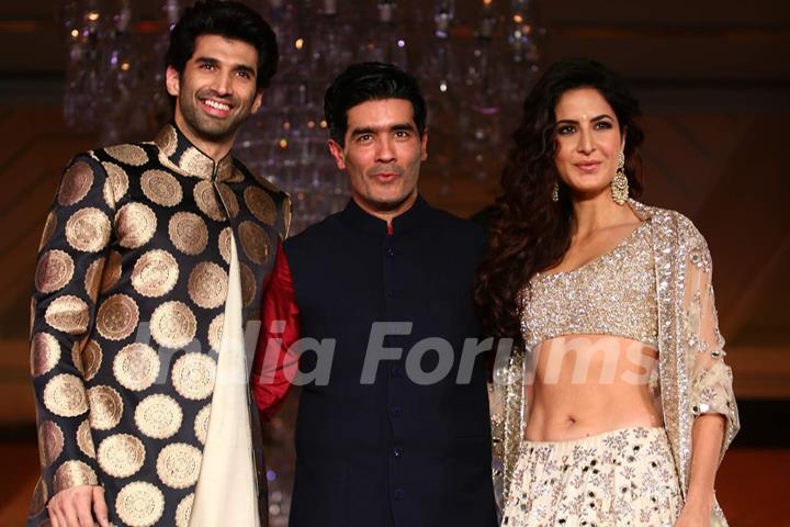 Aditya Roy Kapoor and Katrina Kaif walk for Manish Malhotra's Show for Sahachari Foundation