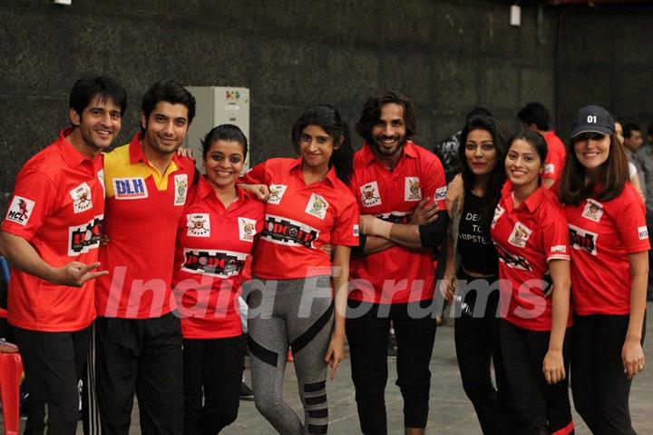 Hiten, Ssharad, Nivedita, Vindhya, Krip, Aparna, Sudeepa at BCL Season 2 Practise Session