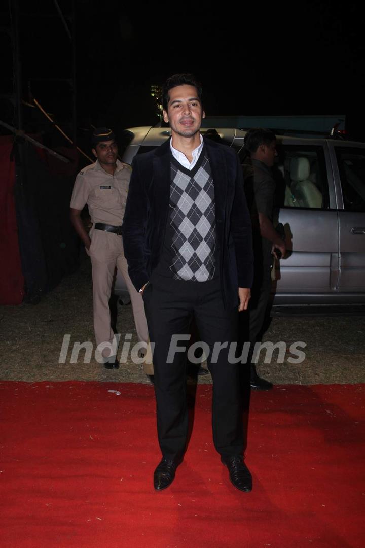 Dino Morea at Umang Police Show 2016