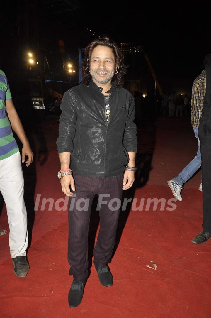 Kailash Kher at Umang Police Show 2016