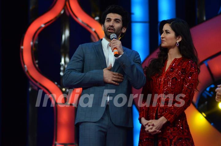 Aditya Roy Kapur and Katrina Kaif at Umang Police Show 2016