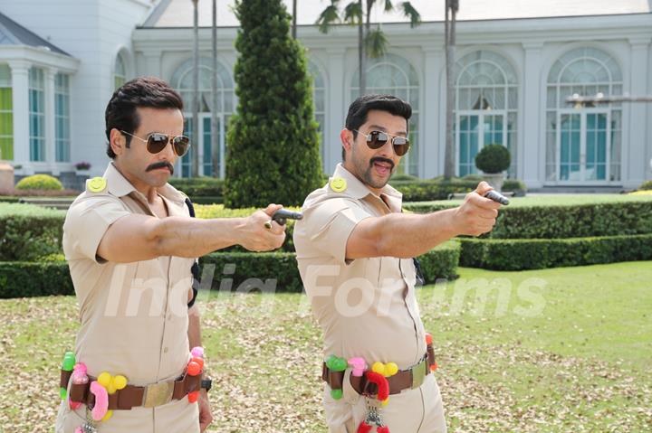 Tusshar and Aftab in Kyaa Kool Hain Hum 3