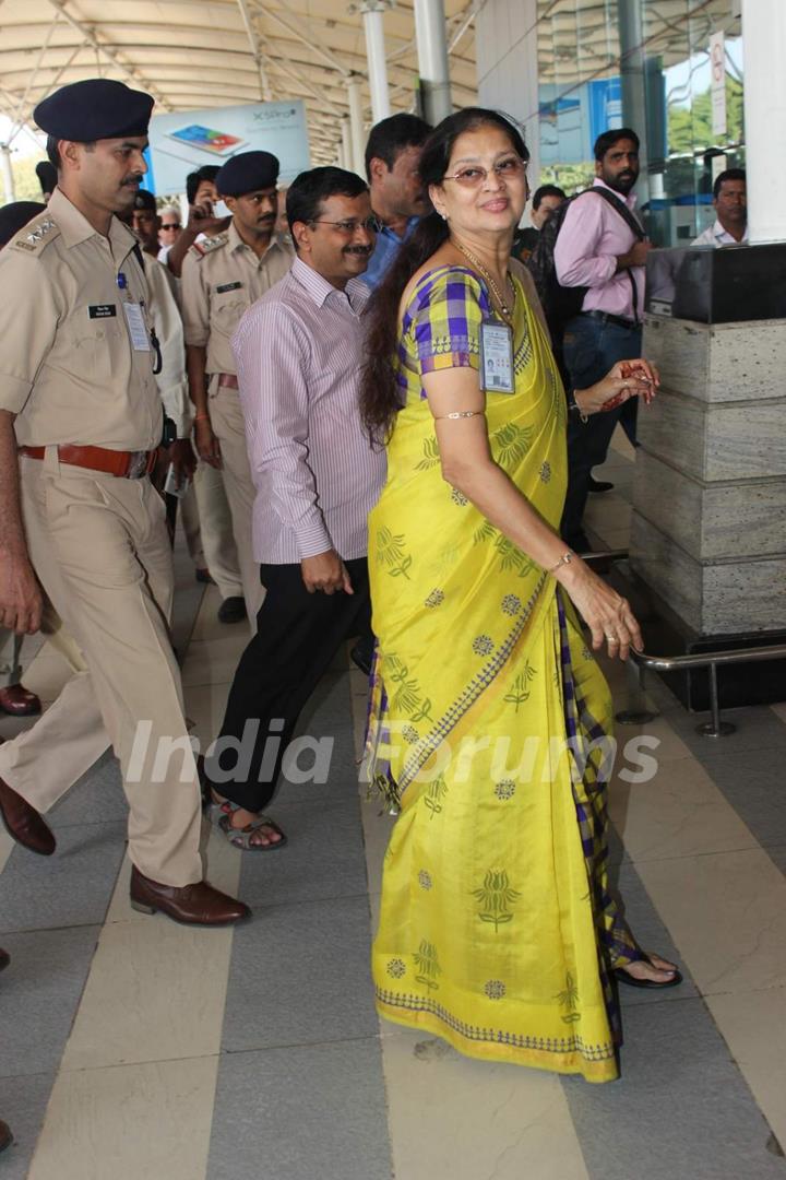 Delhi CM Arvind Kejriwal Snapped at Airport