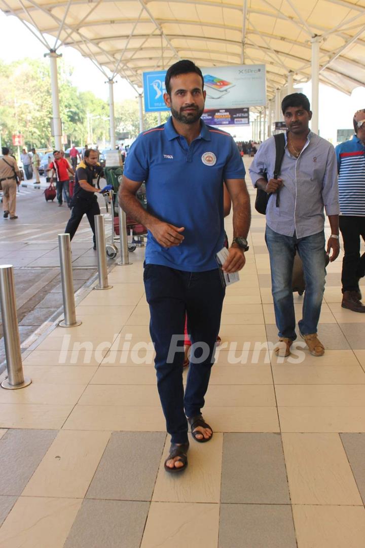 Irfan Pathan Snapped at Airport