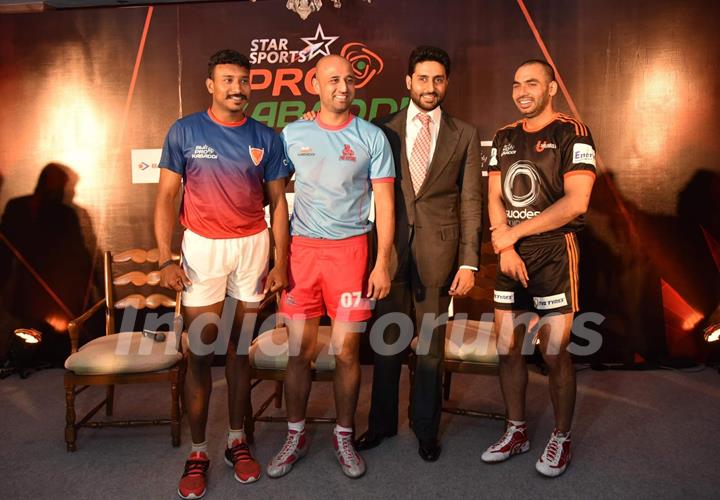 Owner of Pink Panther 'Abhishek Bachchan' Poses with Players at Press Meet of Pro Kabaddi in Delhi