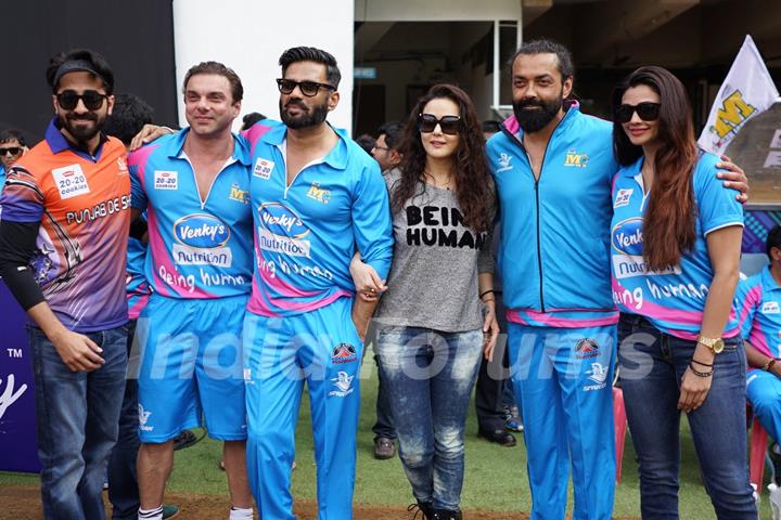 Ayushmann, Sohail, Suniel, Preity, Bobby and Daisy Snapped Supporting 'Mumbai Heroes' at CCL Match