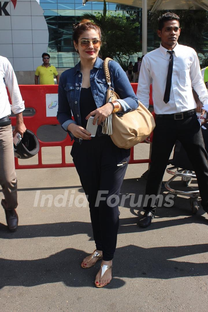 Raveena Tandon Snapped at Airport