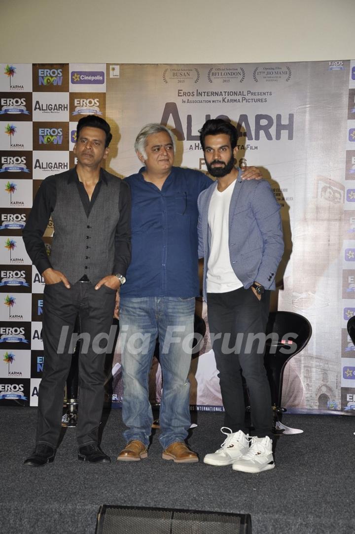 Manoj Bajpayee, Hansal Mehta and Rajkummar Rao at Trailer Launch of 'Aligarh'