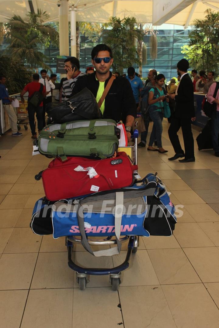 Zayed Khan Snapped at Airport