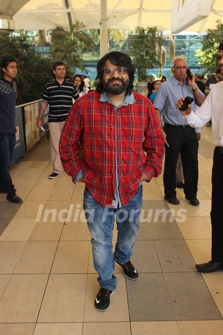 Singer Pritam Snapped at Airport