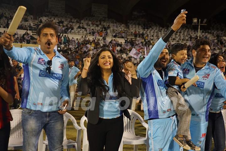 Ravi Kissen Snapped at CCL Match