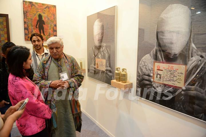 Javed AKhtar at Delhi Art Fair