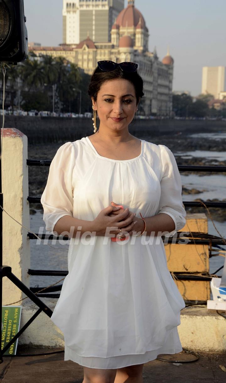 Divya Dutta To Meet Sex Workers To Prepare For Her Role In Back To Brothel  Photo