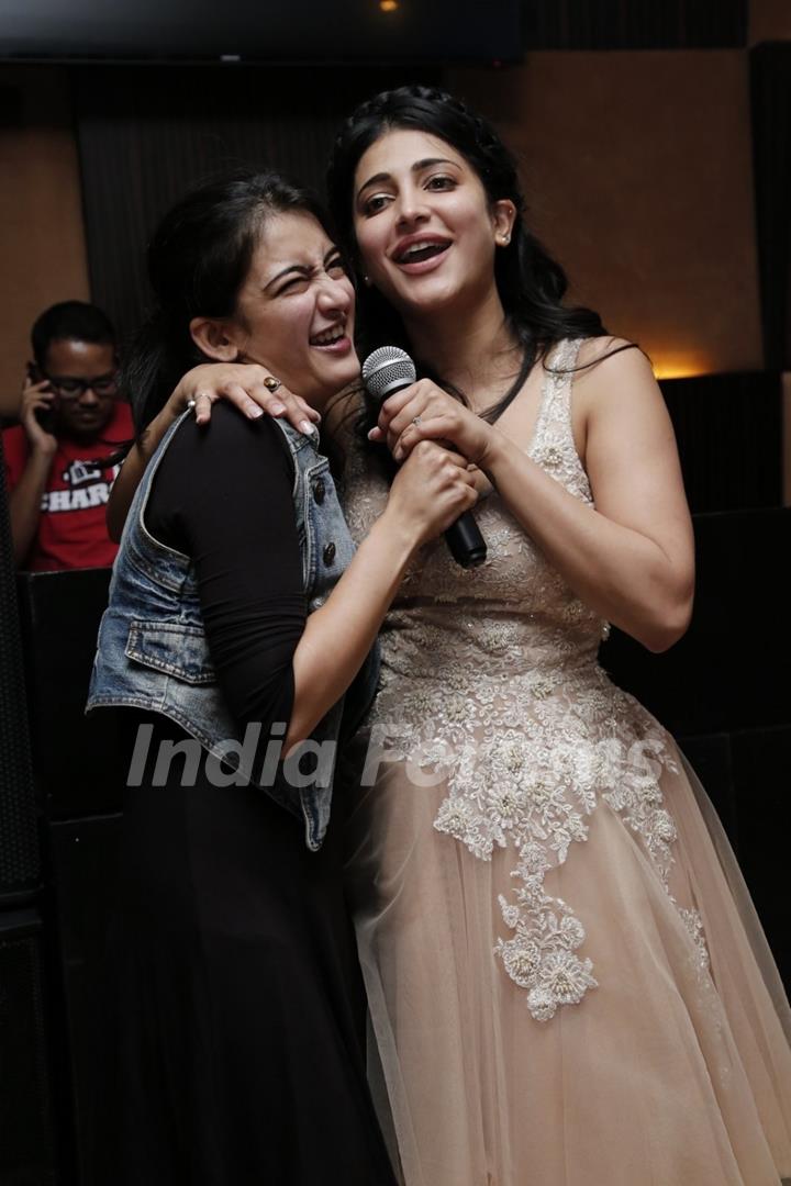 Shruti Haasan and Akshara Haasan on Birthday Bash