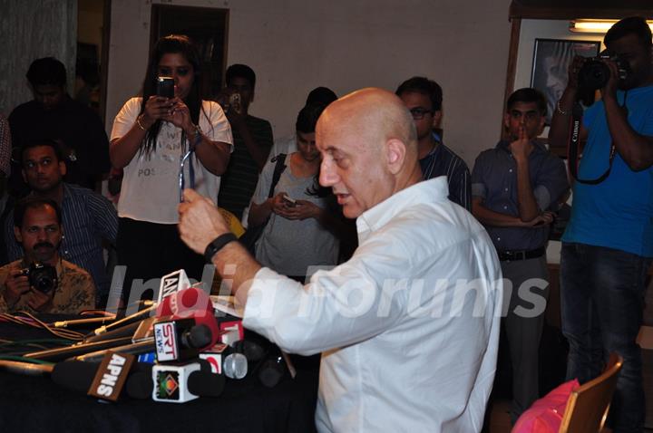 Anupam Kher Held Press Meet for 'Pakistan Visa Issue'