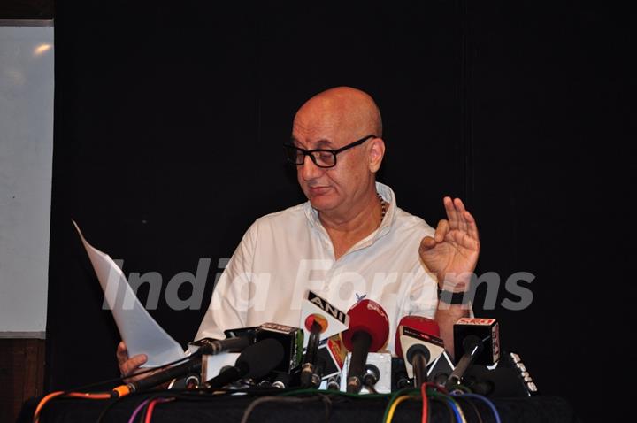 Anupam Kher Held Press Meet for 'Pakistan Visa Issue'