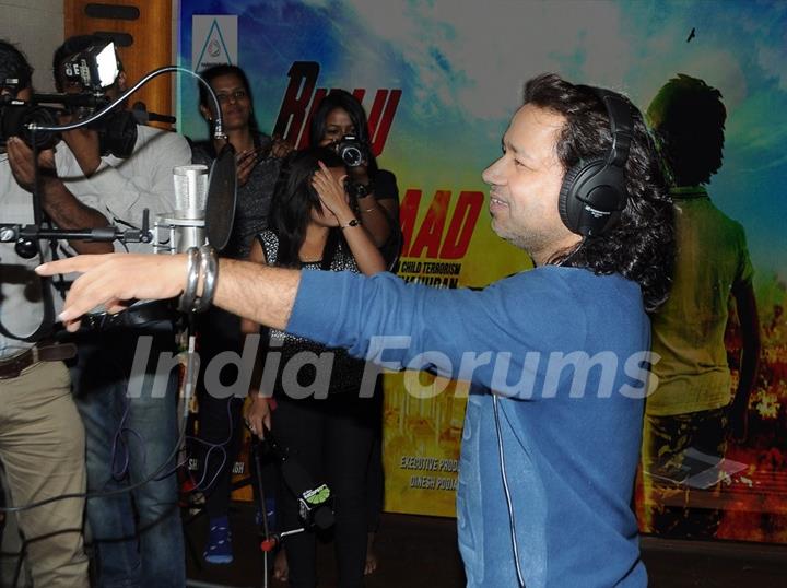 Billu Ustaad, India’s First Film on Child Terrorism Kicks Off with Songs Recording by Kailash Kher