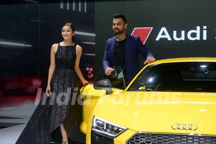 Virat kohli & Alia Bhatt Unveils All New Audi R8 V10 at Auto Expo 2016 in Delhi