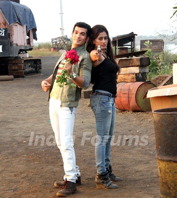 Arjun Bijlani and Nidhi Subbaiah at Direct Ishq