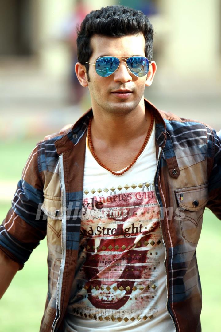 Arjun Bijlani in Direct Ishq