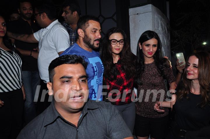 Preity Zinta Celebrates her Birthday With Salman Khan and with Friends at Olive