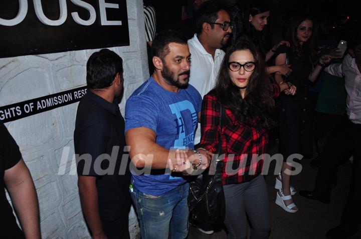 Preity Zinta Celebrates her Birthday With Salman Khan and with Friends at Olive