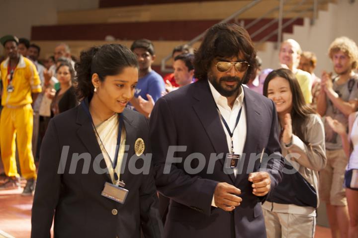 Ritika Singh and R. Madhavan in Saala Khadoos