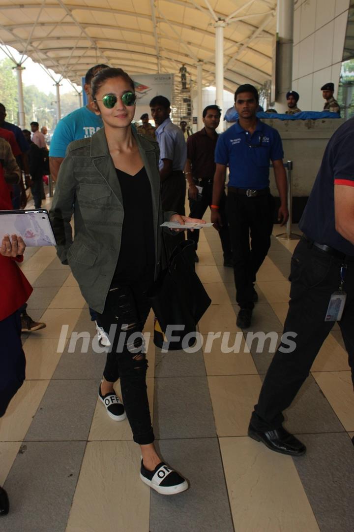 Alia Bhatt was spotted at Airport