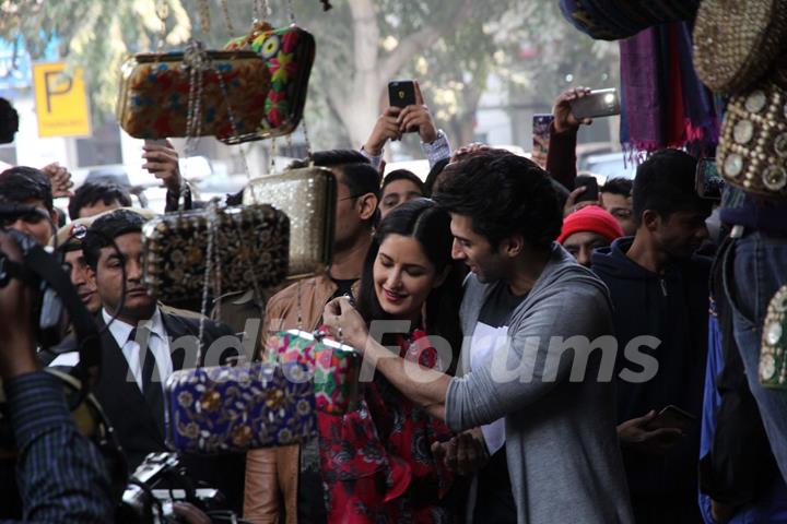 Aditya Roy Kapur Buys for Katrina Kaif at Janpath Market to Promote 'Fitoor'