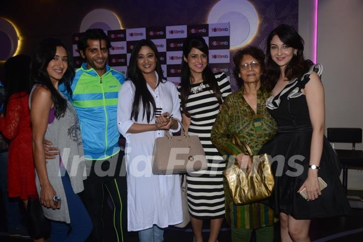 Shweta, Simple, Teejay, Saumya & Karanvir at Special Screening of &quot;Breakfast at Tiffany's&quot;