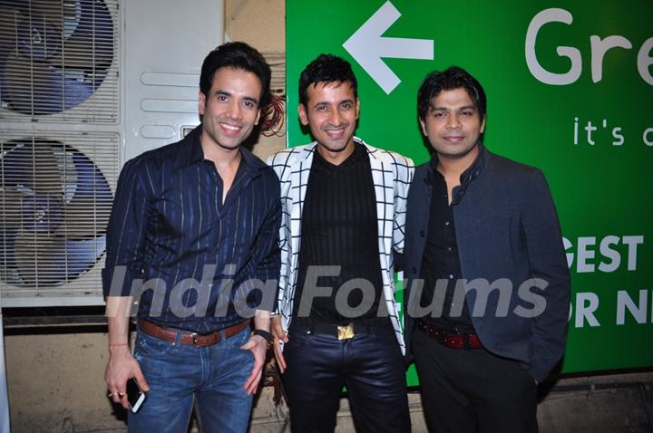 Tusshar Kapoor Harmeet Singh and Ankit Tiwari at Meet Bros Success Bash