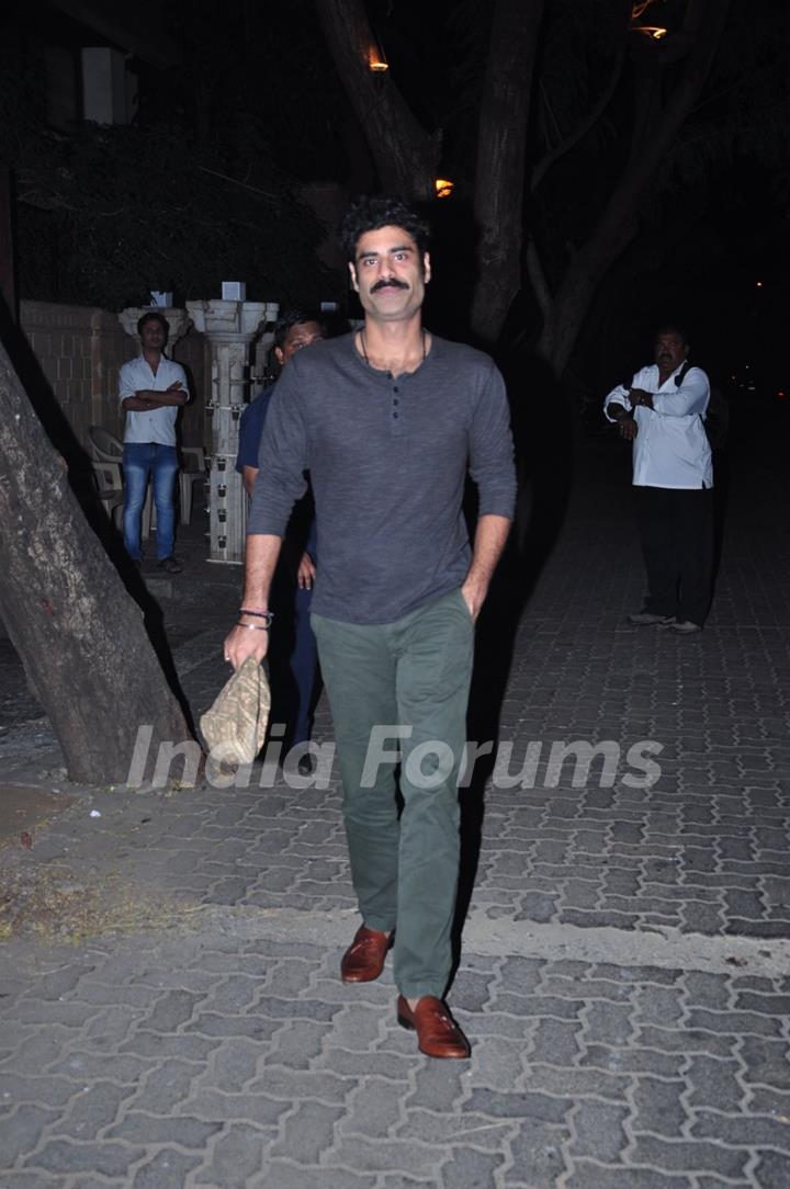 Sikander Kher at Anil Kapoor's Bash for 24 Season 2