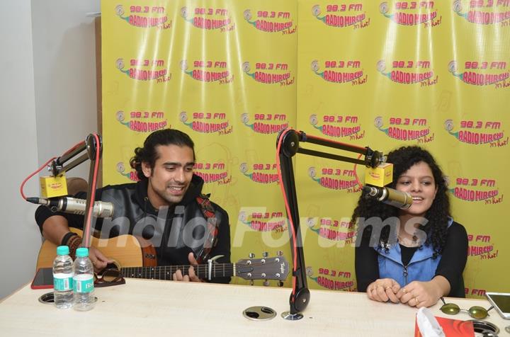 Palak Muchhal and Jubin Nautiyal Goes Live at Radio Mirchi to Promote 'Ishq Forever'