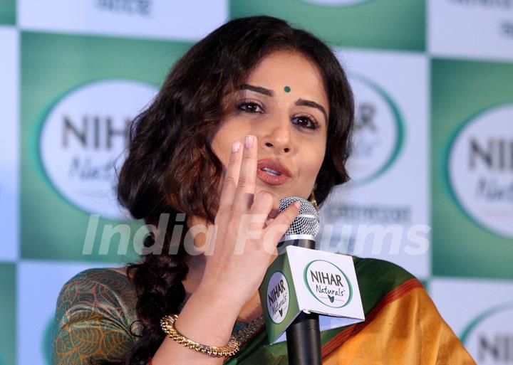 Vidya Balan Interacts at 'Nihar Naturals' Promotional Event