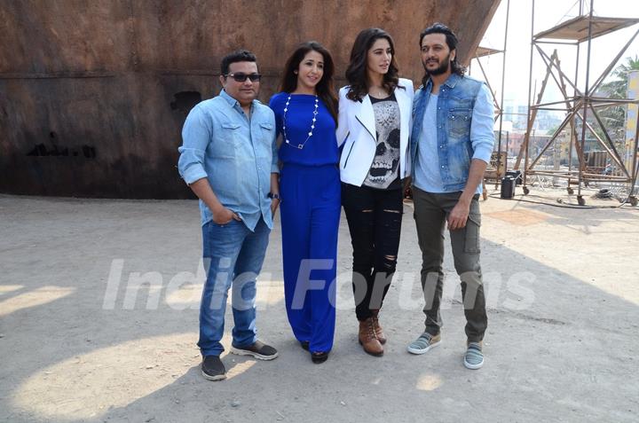 Nargis Fakhri, Riteish Deshmukh, Ravi Jadhav and Krishika Lulla at Launch of Film 'Banjo'
