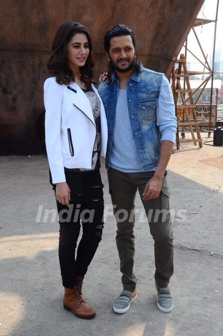 Riteish Deshmukh and Nargis Fakhri at Launch of Film 'Banjo'